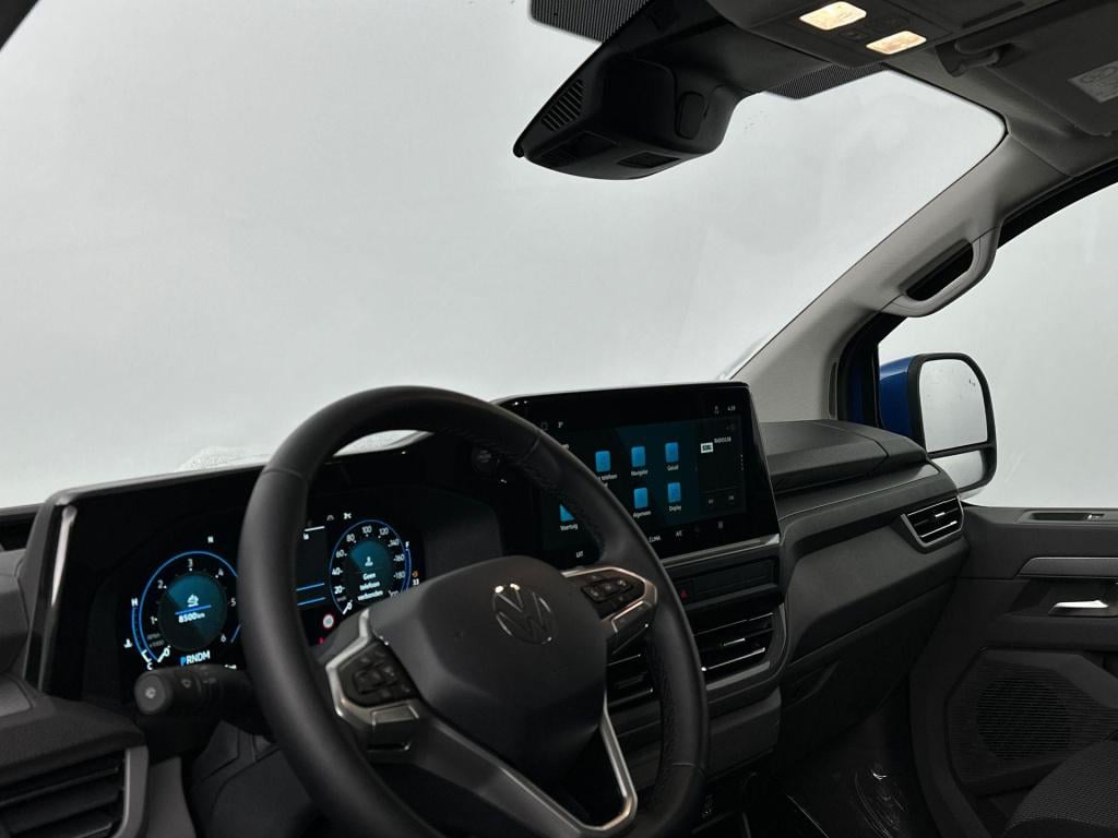 Volkswagen Transporter 2.0 tdi l1h1 28 style