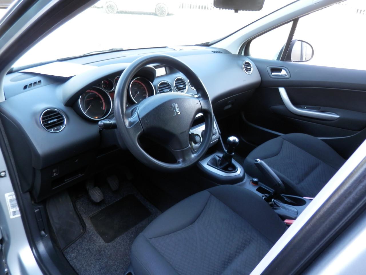 Auto Garant Biedt Aan: Peugeot 308 1.6 VTi X-Line