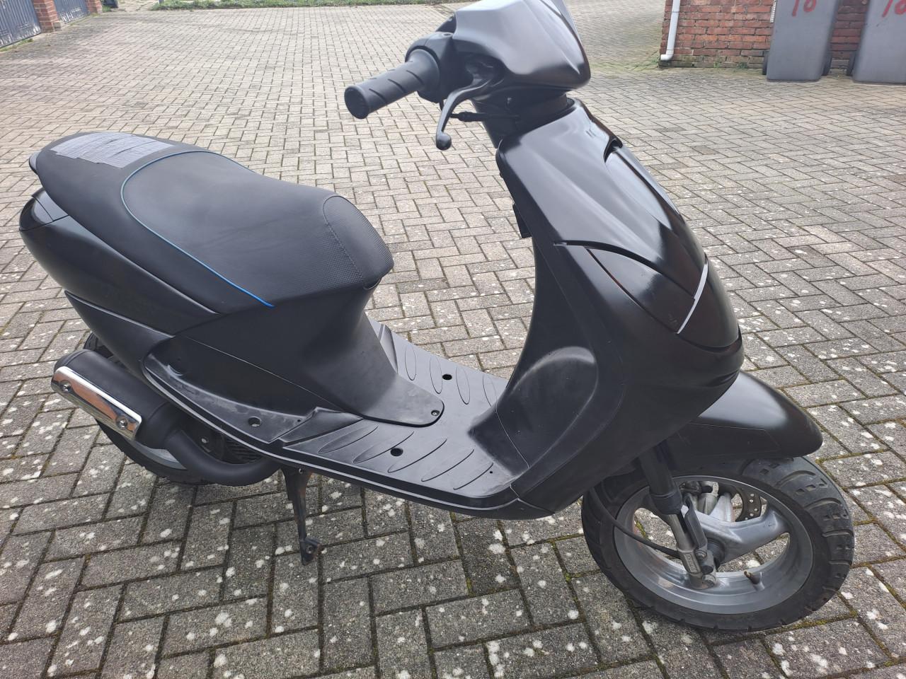 Te koop peugeot vivacity 150 euro zo meenemen