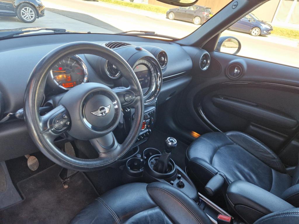 Mini Countryman mini 1.6 cooper knockout edition