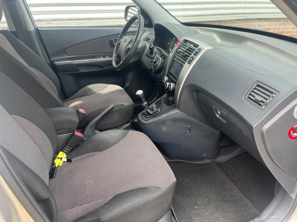 Hyundai Tucson 2.0i active | airco