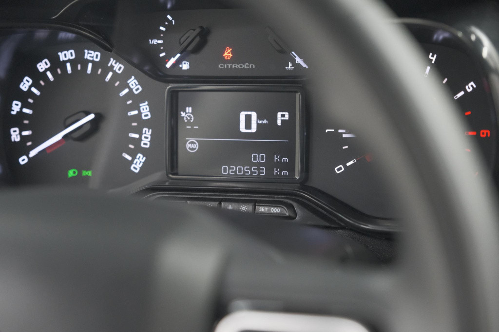 Citroen C3 puretech 110 eat6 max | parkeersensoren | apple carplay | 16 inc