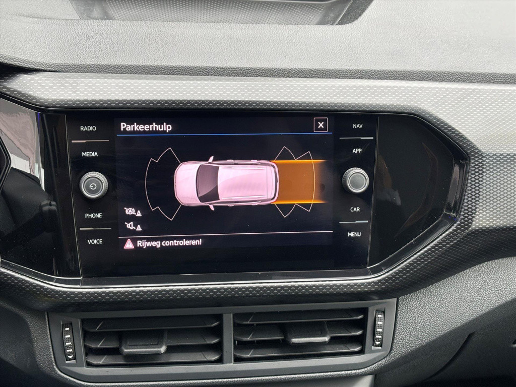 Volkswagen T-cross 1.0 tsi 95pk life apple carplay| adapt cruise| rijklaar 