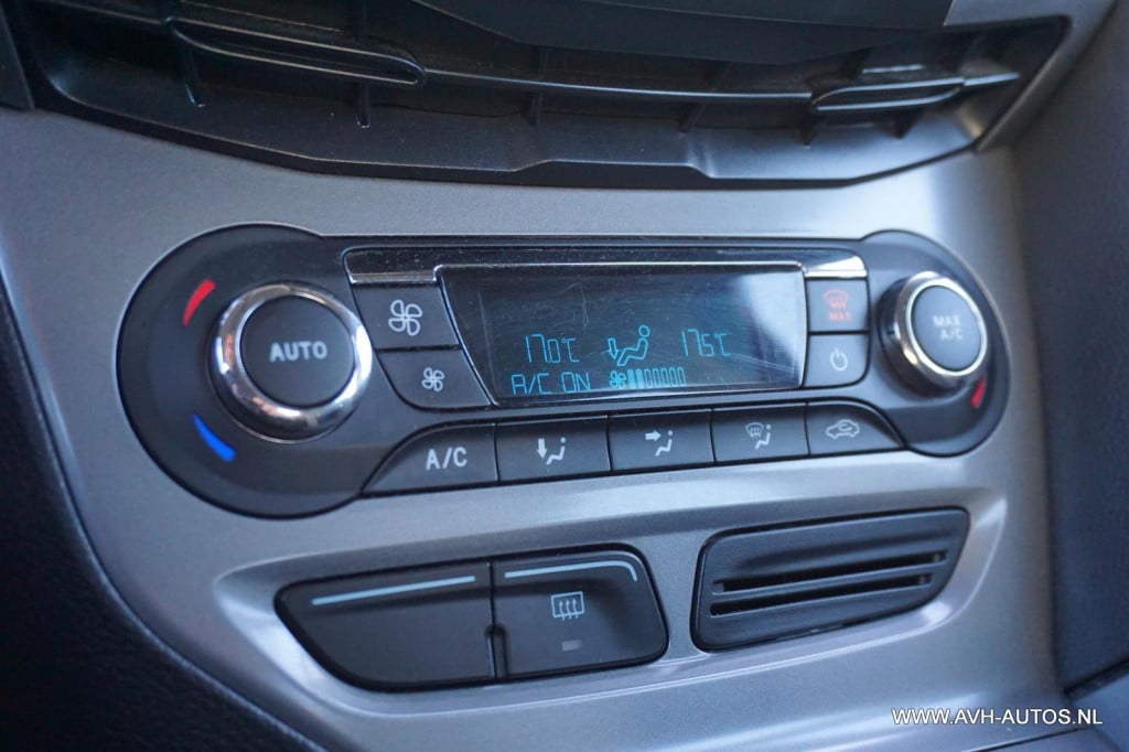Ford Focus 1.6 ti-vct trend