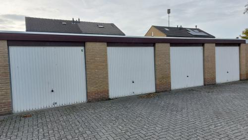 Garageboxen  in Axel te huur