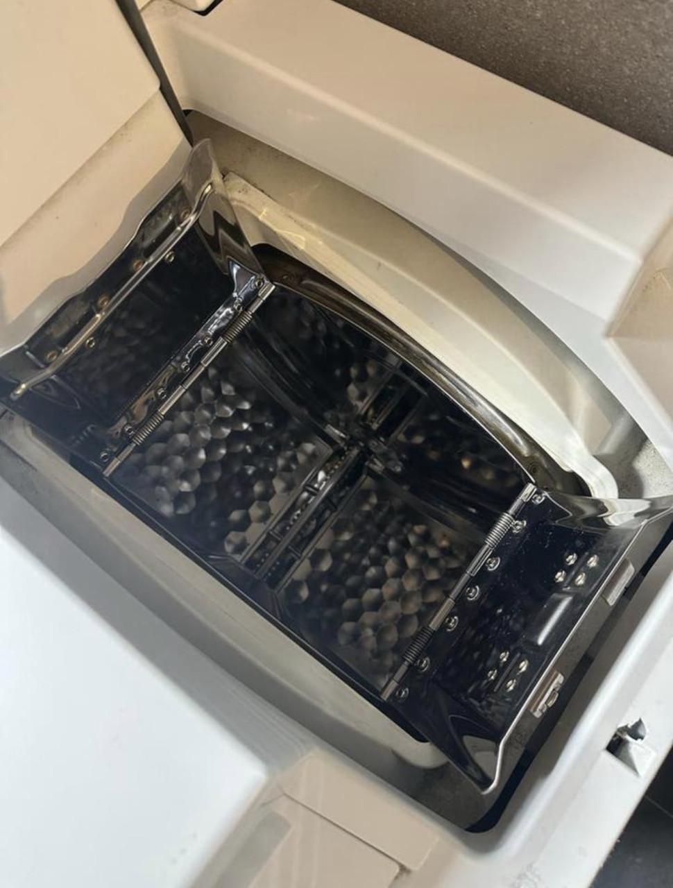 Miele bovenlader wasmachine schoon en werkt uitstekend