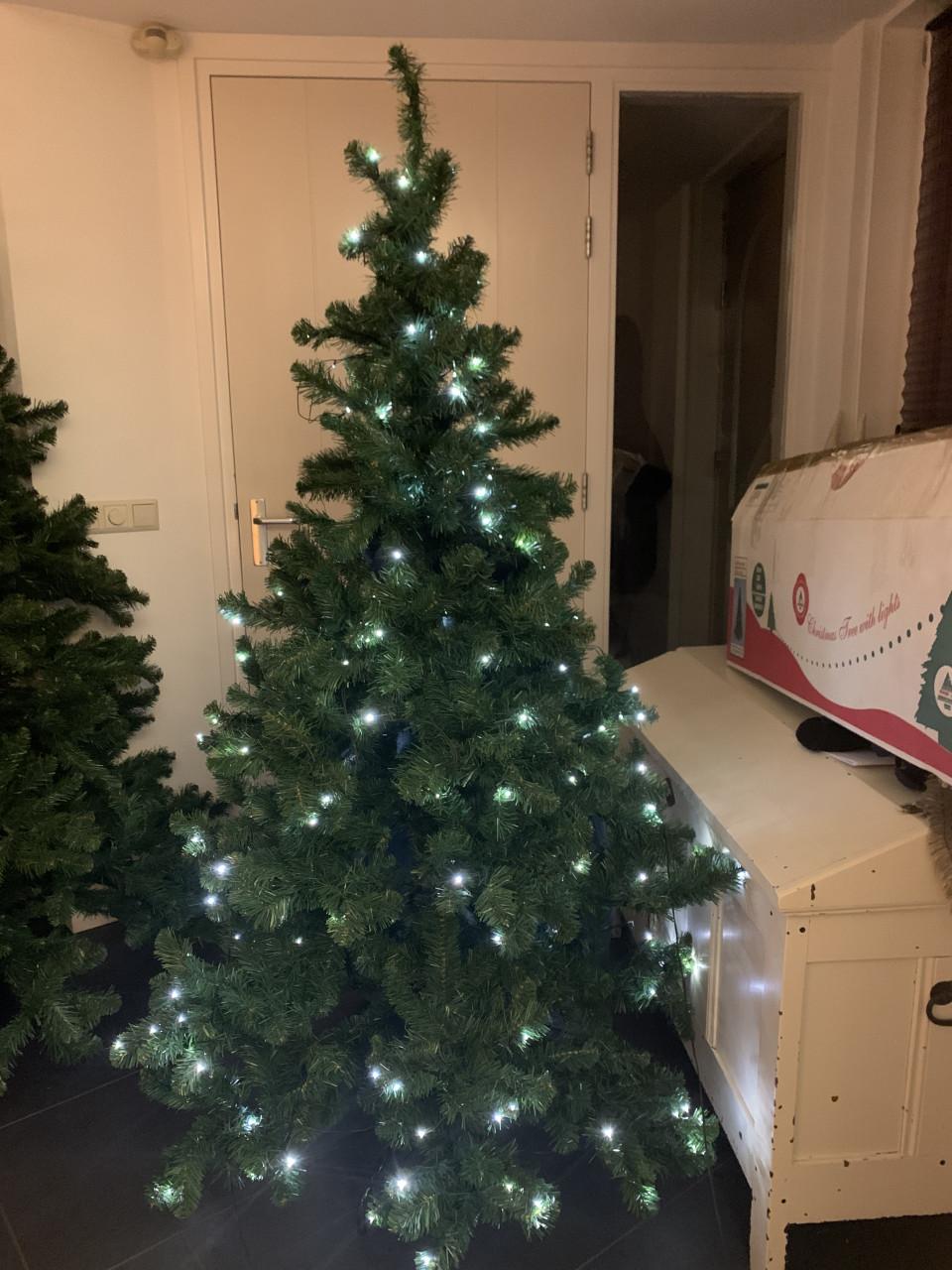 Kerstboom met verlichting 1.85 Triumph tree