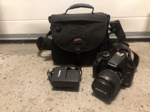 Canon 450D compleet + tas + statief