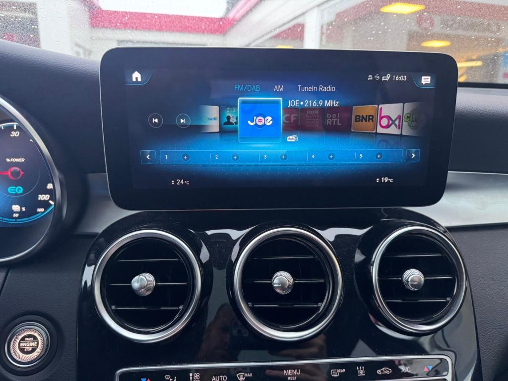 Mercedes-Benz Glc 300e 4matic business solution