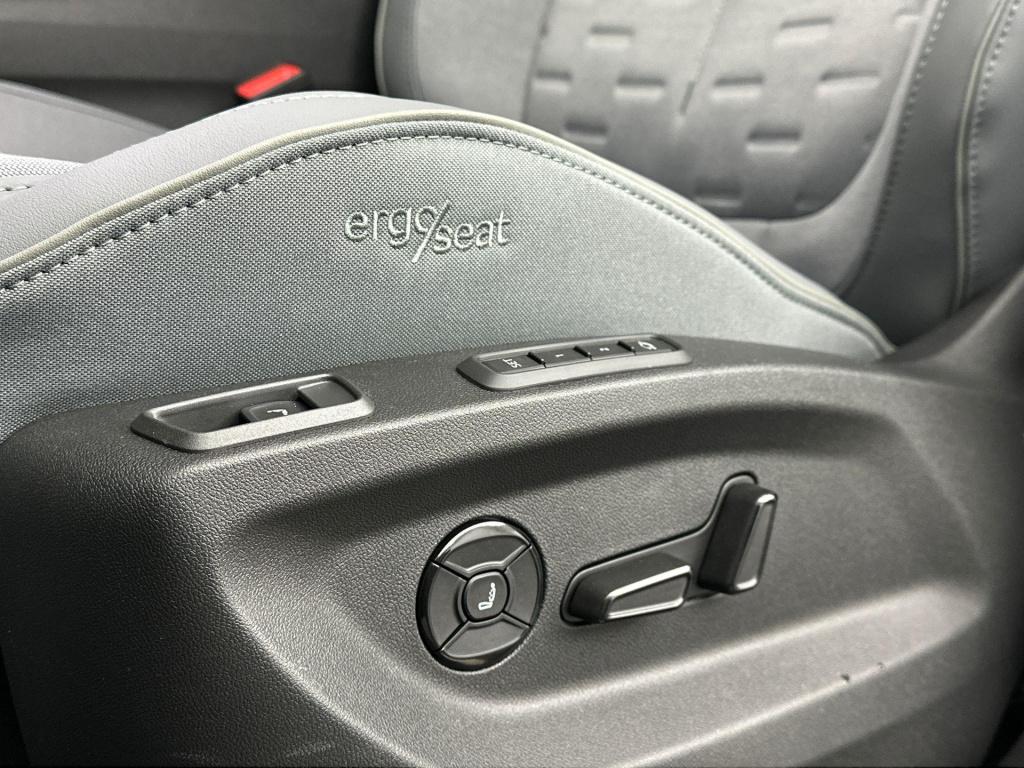 Skoda Peaq business edition elektromotor 210 kw / 286 pk suv