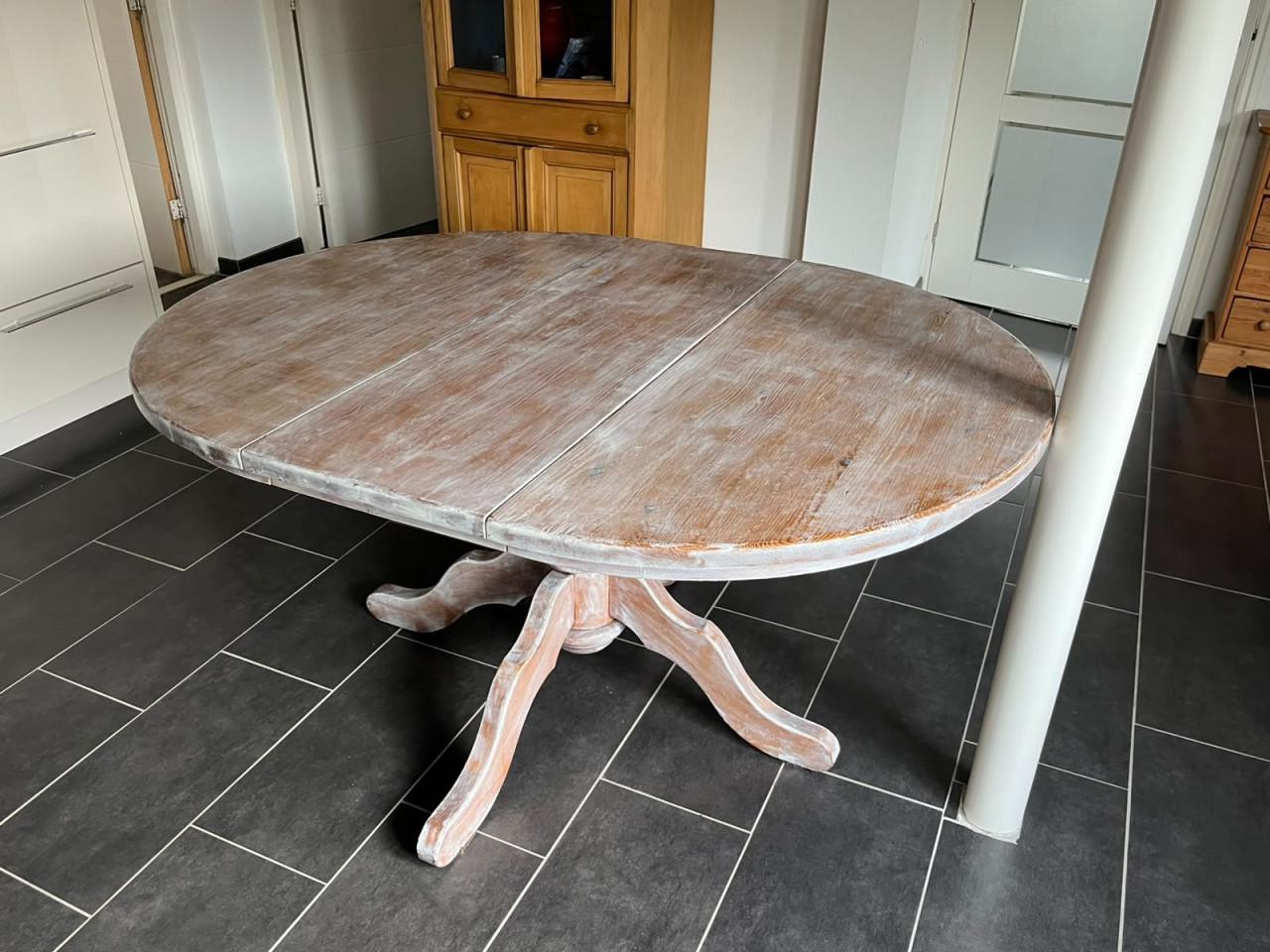 Whitewash ronde tafel (te vergroten ovaal)