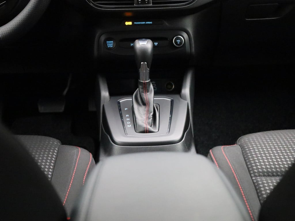 Ford Focus wagon st line | automaat | climate control | cruise control | wi