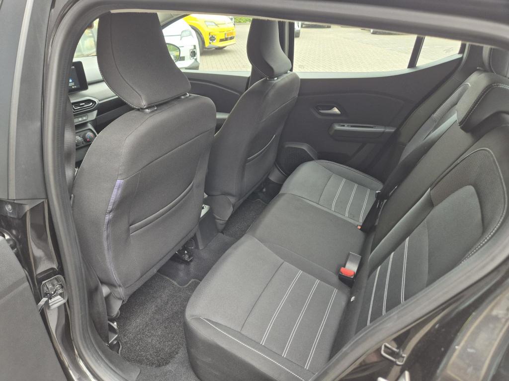 Dacia Sandero 1.0 tce 90 comfort all season, trekhaak, navigatie, p-hulp, a