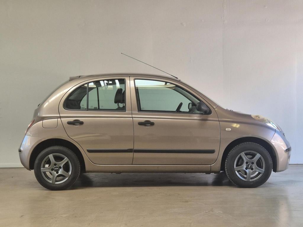 Nissan Micra 1.2 acenta / airco / 5-deurs