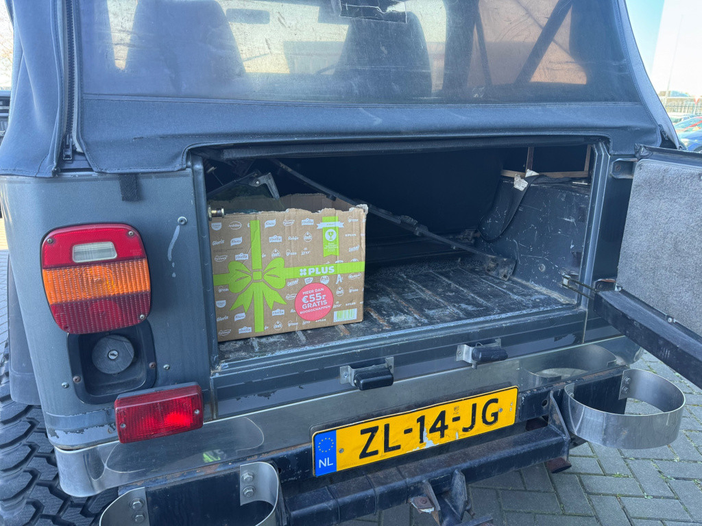 Jeep Wrangler 4.0i