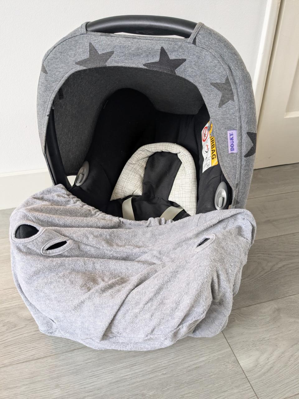 Maxi Cosi Family fix en Isofix base