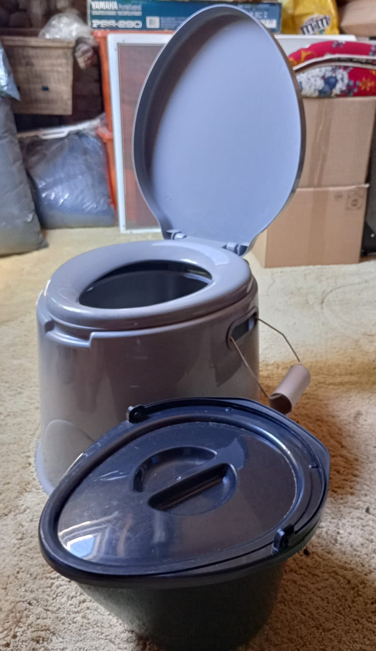 Camping toilet