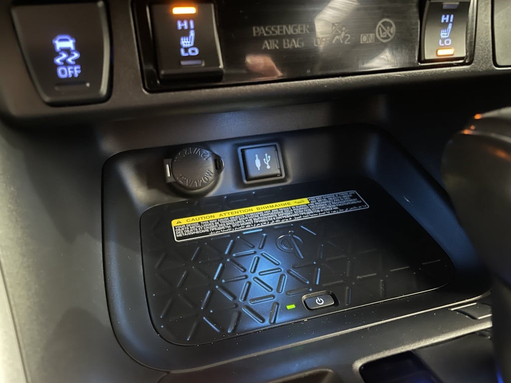 Toyota Rav4 2.5 hybrid awd bi-tone | innovation-pakket | panodak |