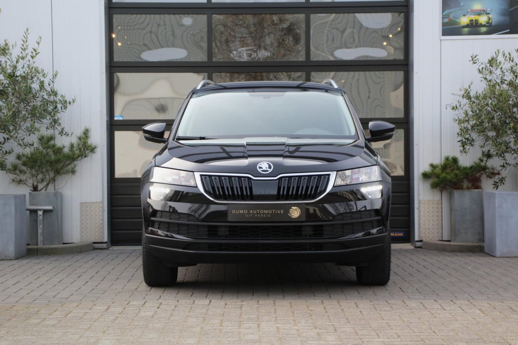 Skoda Karoq 1.5 tsi act sportline business - stoel verw - carplay - virtual