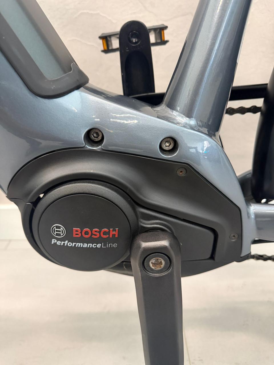 Velo de Ville AEB 890 Bosch Performance Line 50CM 500WH 6577KM