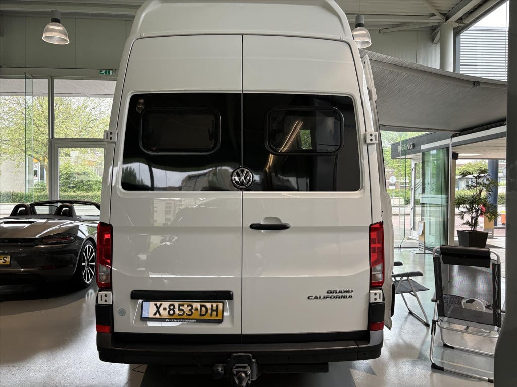 Volkswagen Transporter crafter 2.0tdi 177pk automaat grand california 600 |