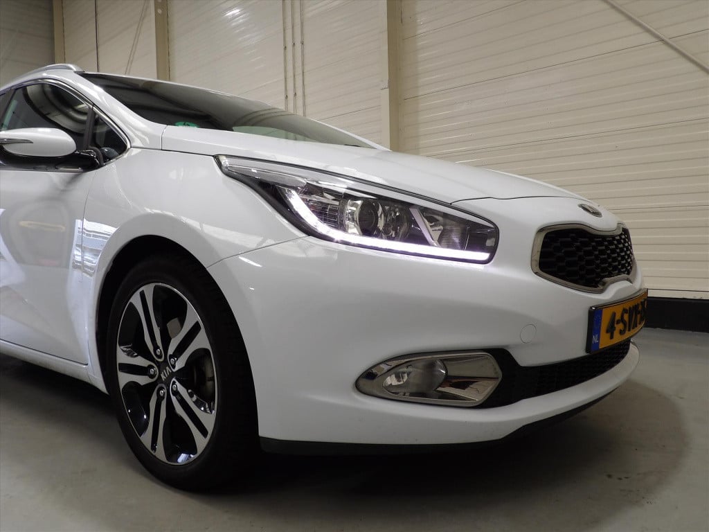 Kia Ceed Sportswagon sw 1.6 135 pk business pack
