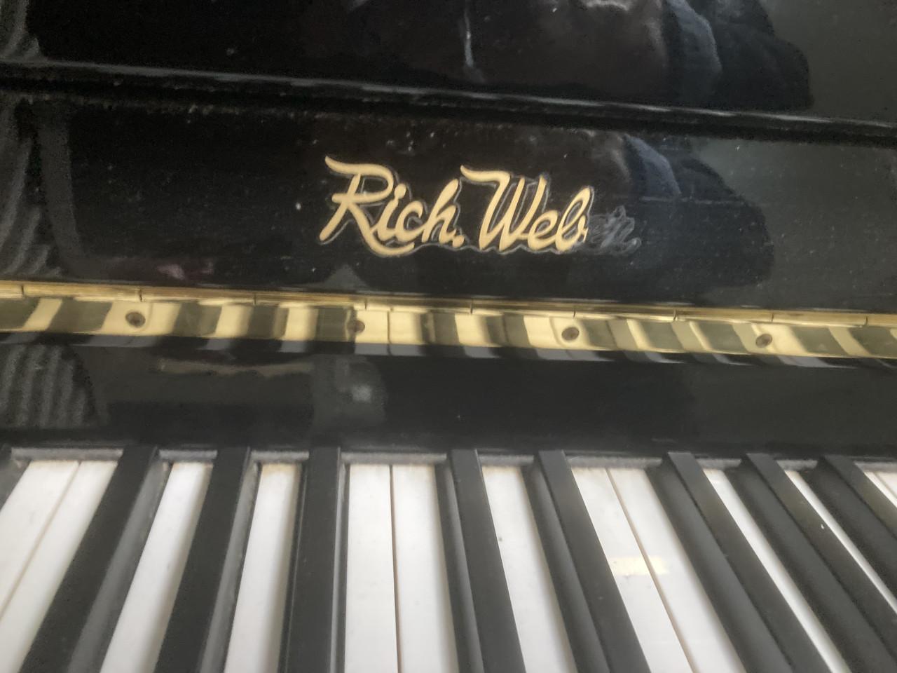 Piano merk Richard Weber