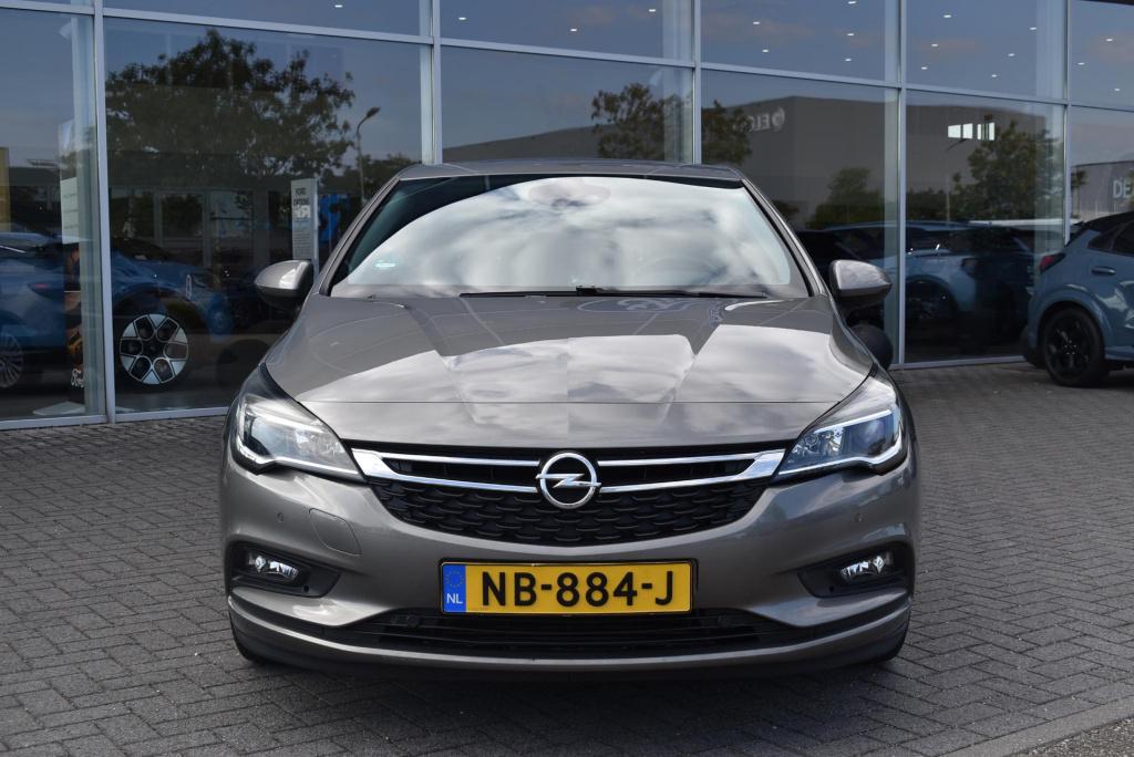 Opel Astra 1.4 innovation | panoramadak | trekhaak | climate control | crui