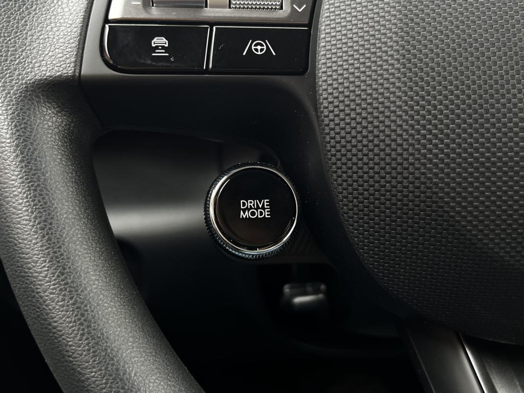 Hyundai Inster e-motion | addaptieve cruise control | navigatie | lm-velgen