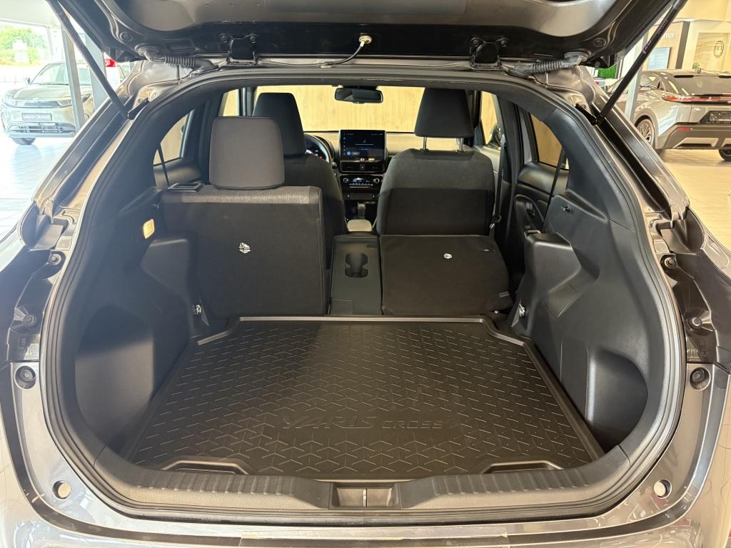 Toyota Yaris Cross 1.5 hybrid dynamic plus| stoel+ stuur verw| camera| adap