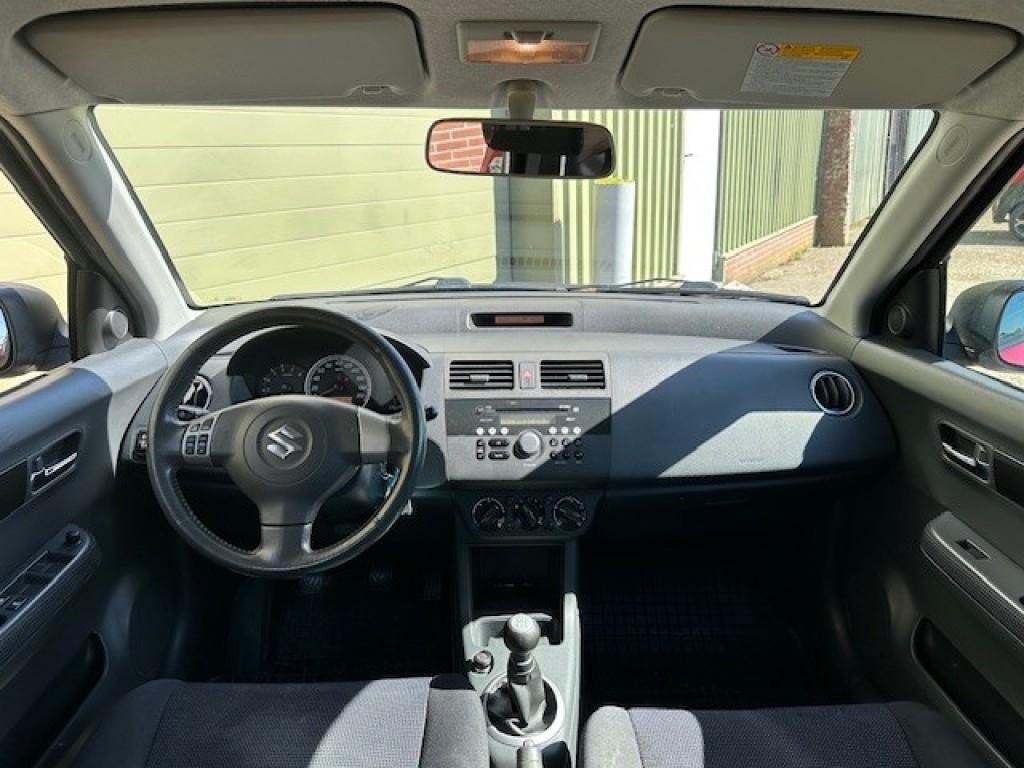 Suzuki Swift 1.3 shogun