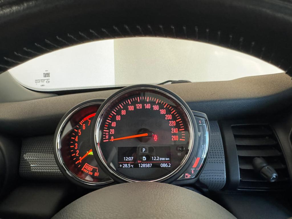 Mini Cooper mini 1.5 pepper serious business