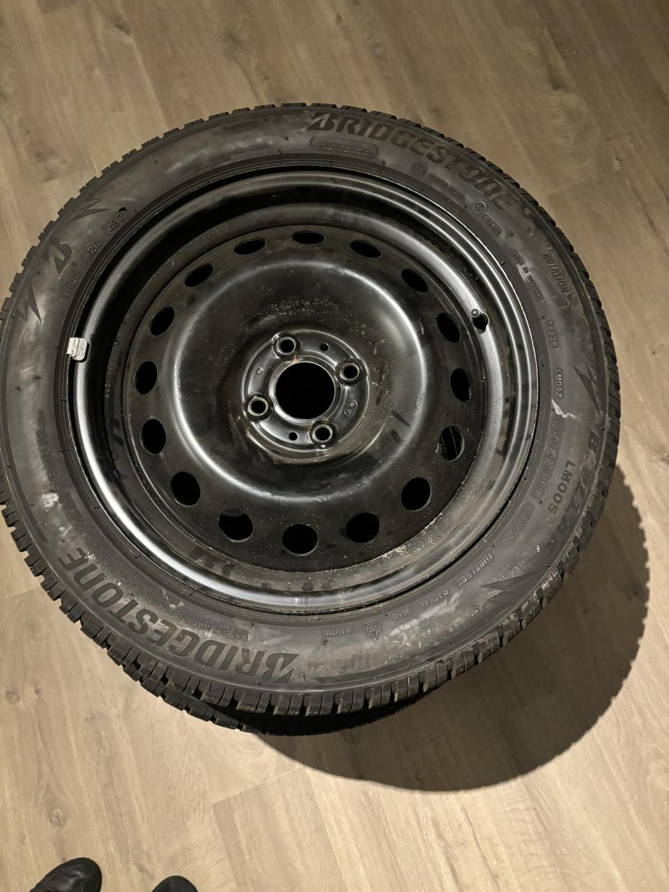 Winterbanden te koop 195/55/r16