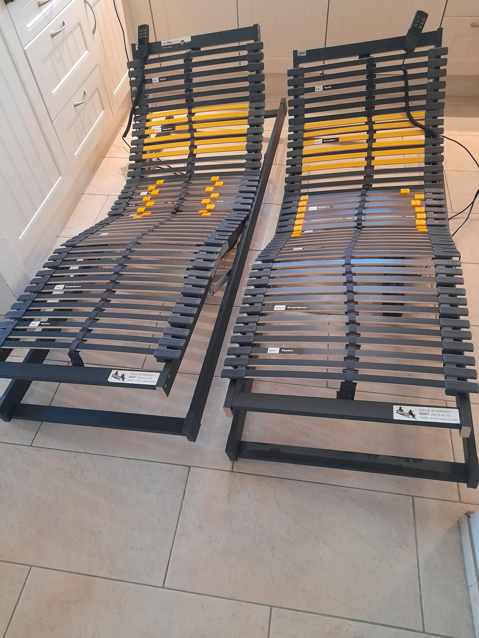 2 x 70 x 200 BOSSFLEX 600 Elektrisch verstelbare lattenbodems (i.g.st.)