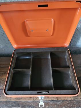 Vintage Brabantia Geldkistje Oranje met Sleutel, nette staat