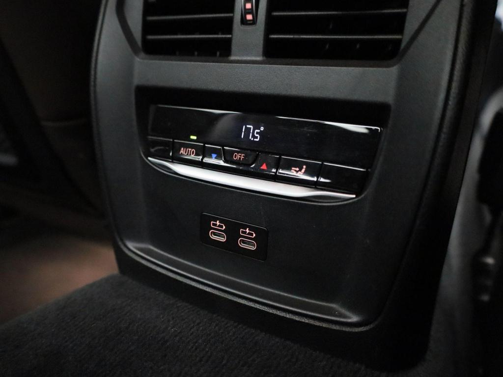 BMW 3-serie 330e edrive edition | automaat | lmv | leder | 360 camera | par