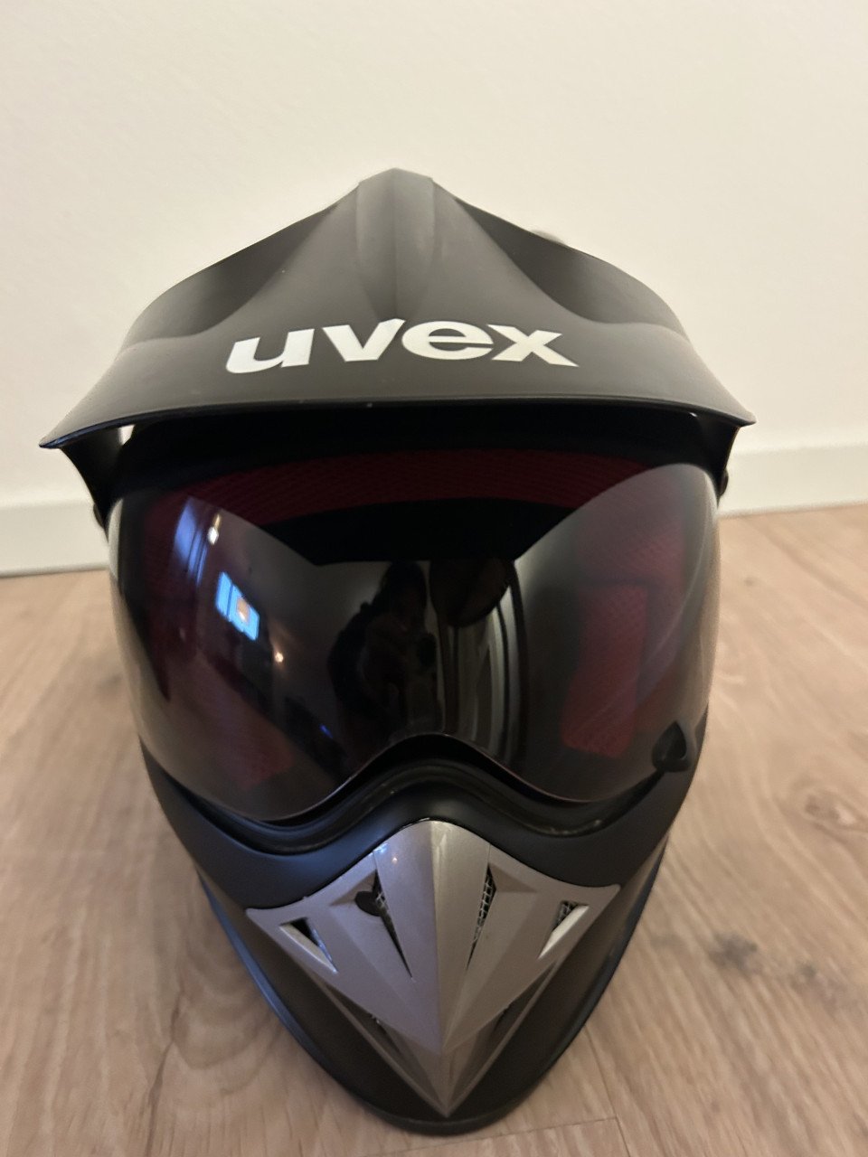 Endurohelm UVEX