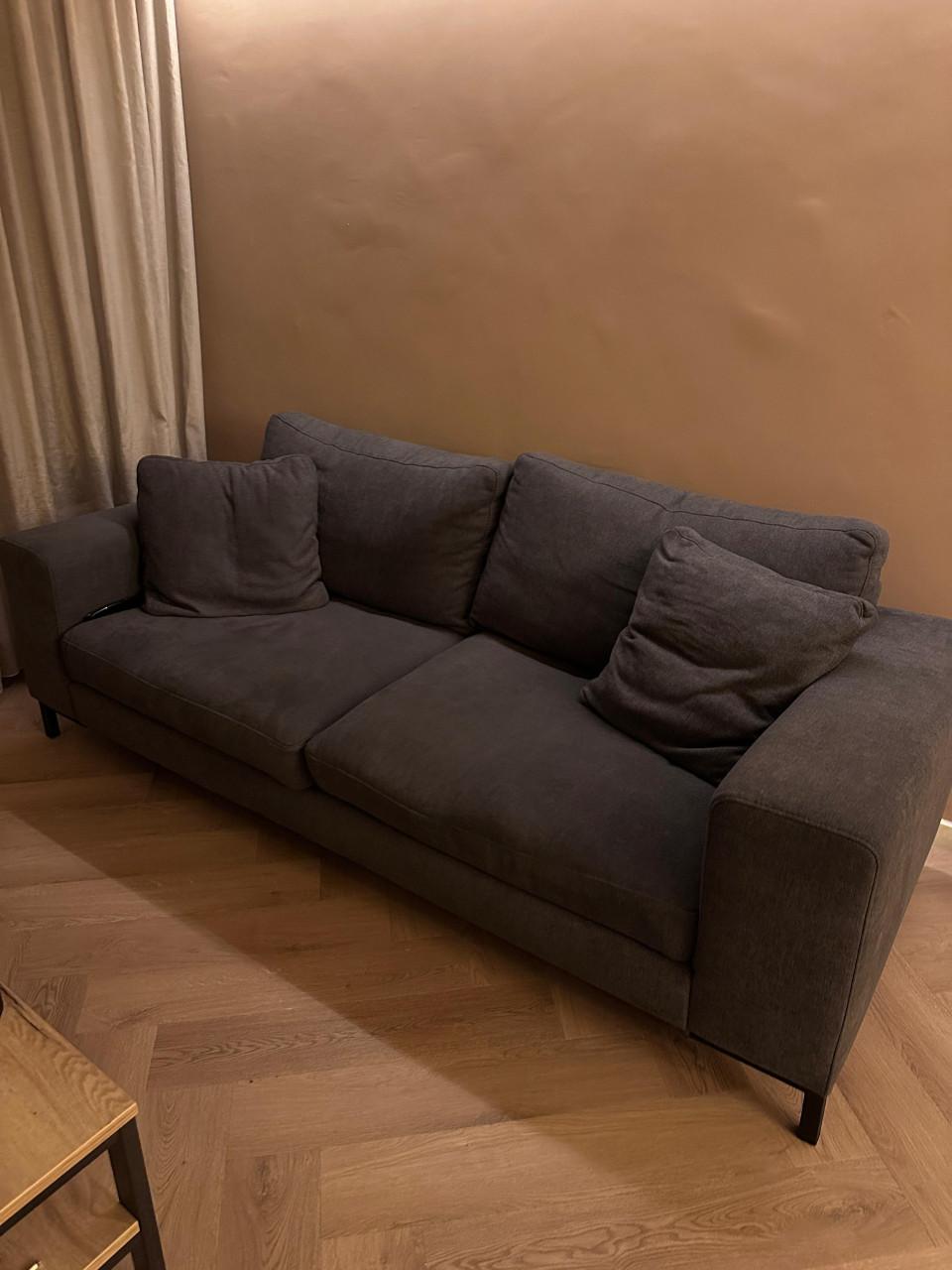 Moderne 2,5-zits bank - donkergrijs - nette staat