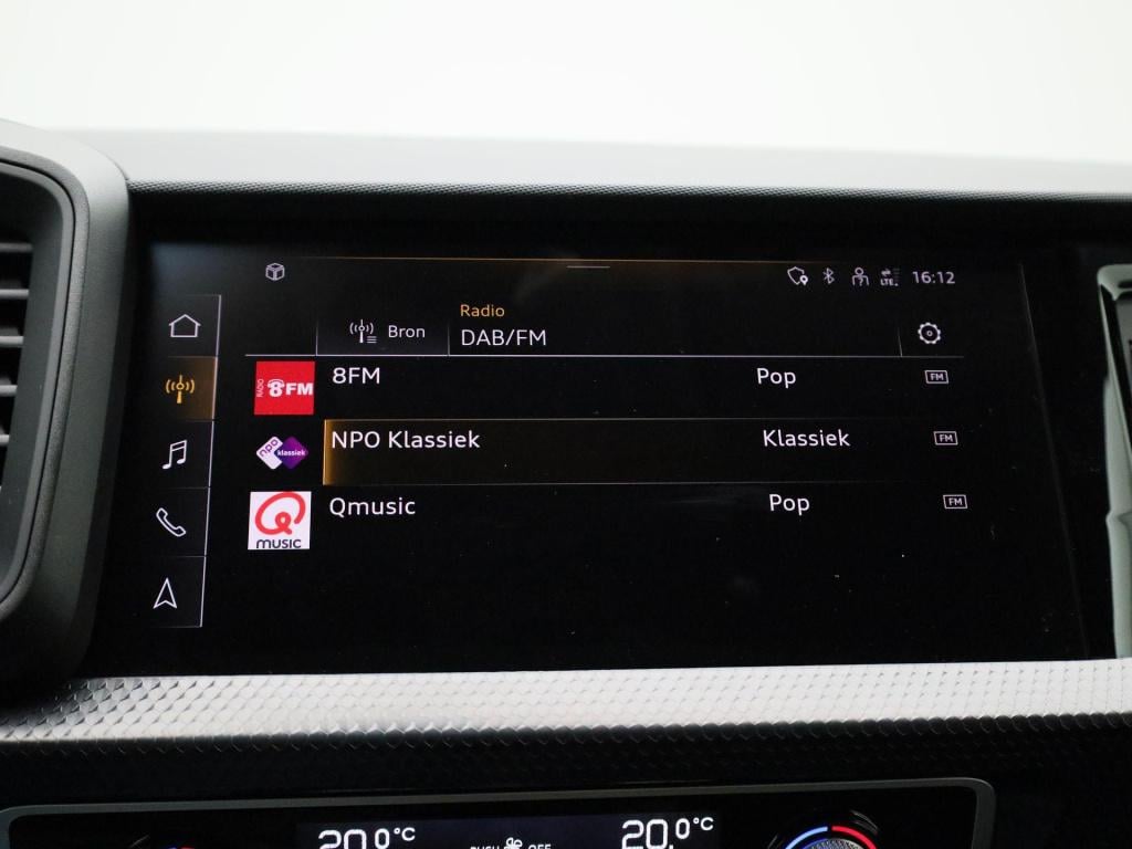 Audi A1 Sportback 1.0 25 tfsi 70kw attraction | virtual cockpit | apple car