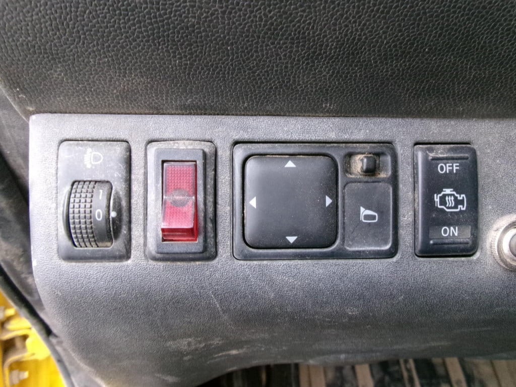 Nissan Navara 2.5 dci dubb.cab. (lees tekst!!)