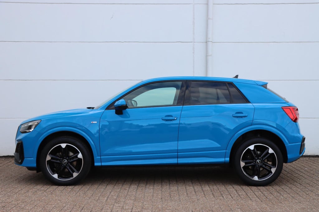 Audi Q2 35 tfsi s edition 150pk s-tronic