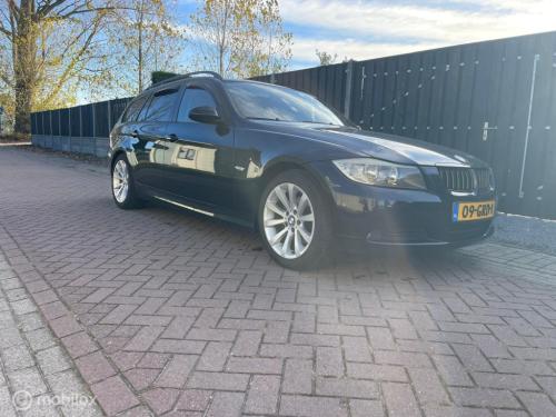 BMW 3-serie touring 318i executive