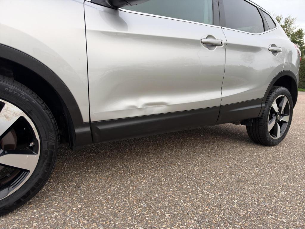Nissan Qashqai 1.2 connect edition automaat stoelverwarming 360