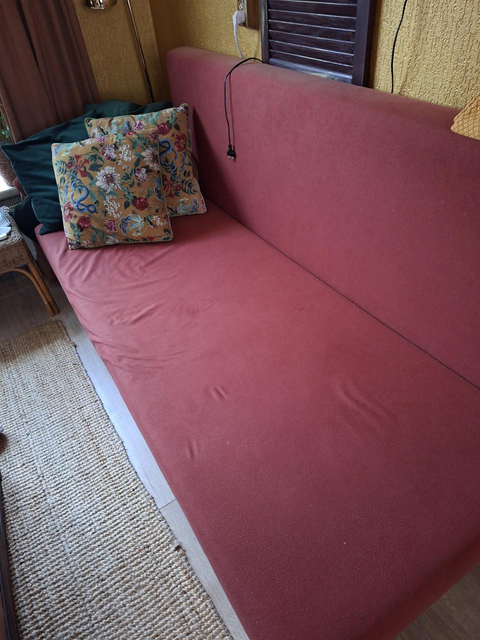 Bed of slaapbank met opbergruimte