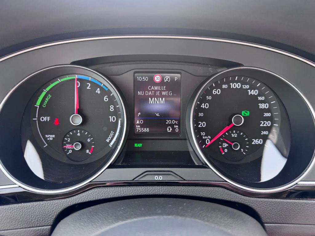 Volkswagen Passat 1.4 tsi phev gte business