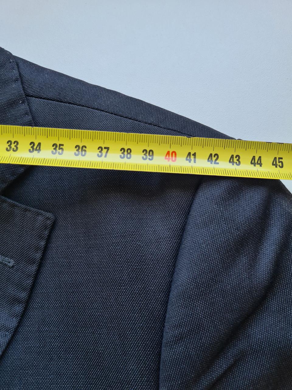 Zara Man Stijlvolle zwarte blazer van 100% wol. Maat M