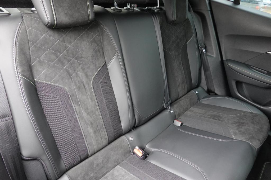 Peugeot 2008 1.2 puretech gt