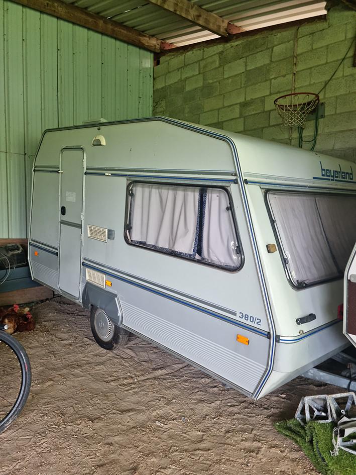 Beyerland Vitesse 380/2