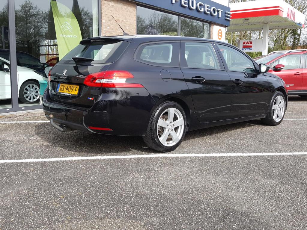 Peugeot 308 sw blue l. 1.2pt-110pk navigatie | trekhaak | cruise control | 