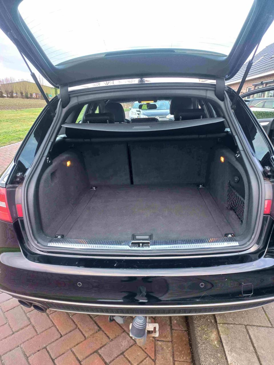 Audi A4 1.8 Tfsi 88kW/120 pk 2013 Zwart